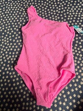 NWT Snapper Rock Bubblegum Bloom One Shoulder Swimsuit Women’s Small UPF 50+